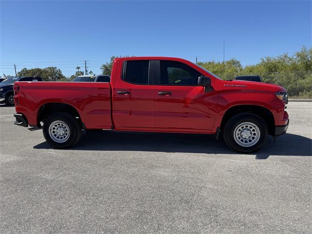 new 2025 Chevrolet Silverado 1500 car, priced at $40,325