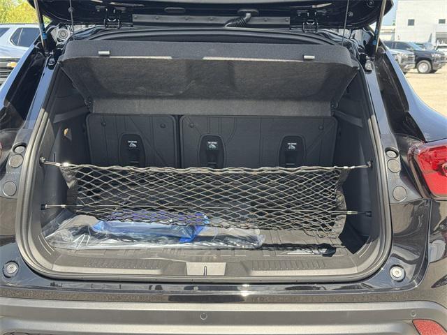 new 2025 Chevrolet Trax car, priced at $27,243