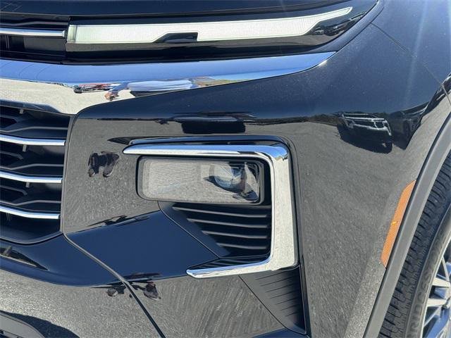 new 2025 Chevrolet Traverse car, priced at $42,680