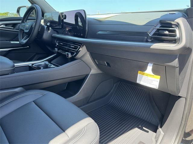 new 2025 Chevrolet Traverse car, priced at $42,680