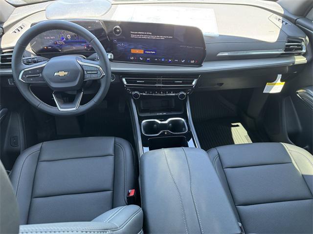 new 2025 Chevrolet Traverse car, priced at $42,680