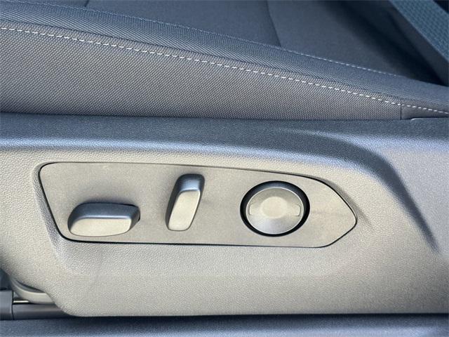 new 2025 Chevrolet Silverado 1500 car, priced at $39,785