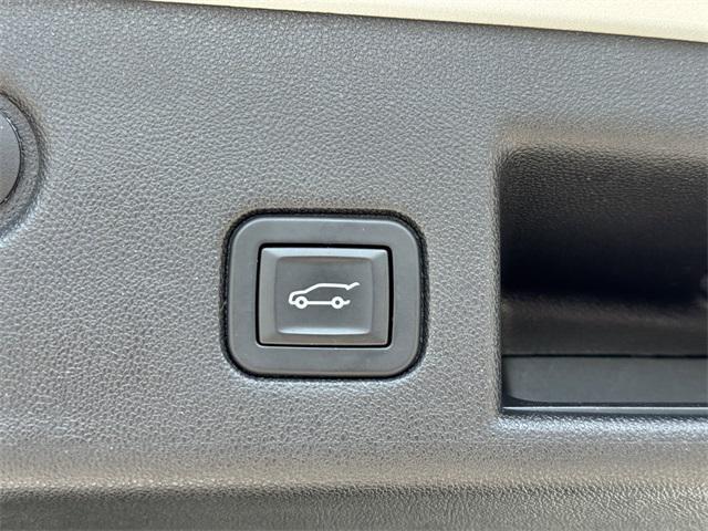 used 2019 Chevrolet Equinox car, priced at $19,995