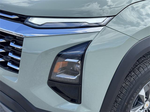new 2025 Chevrolet Equinox car, priced at $31,905
