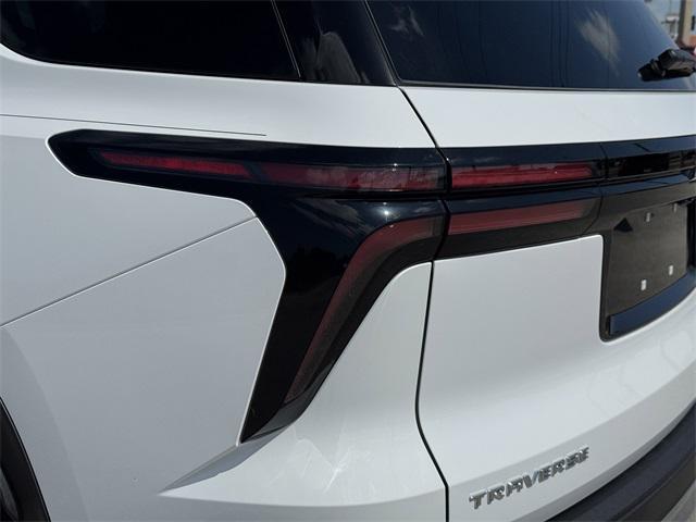 new 2025 Chevrolet Traverse car, priced at $41,745