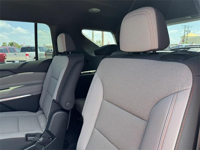 new 2025 Chevrolet Traverse car, priced at $41,745