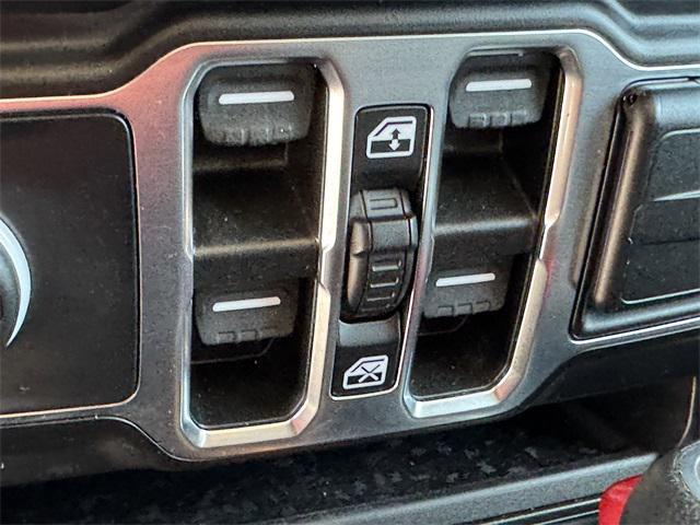 used 2022 Jeep Wrangler Unlimited car, priced at $25,752