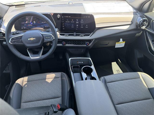 new 2025 Chevrolet Equinox car, priced at $33,162