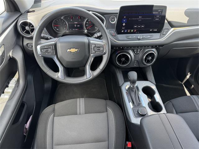 used 2025 Chevrolet Blazer car, priced at $35,995