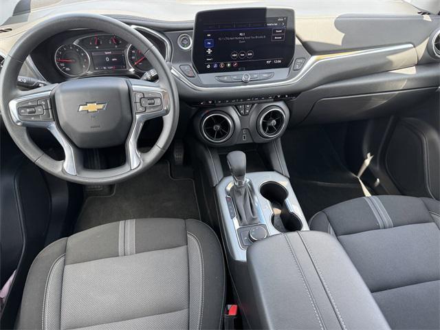 used 2025 Chevrolet Blazer car, priced at $35,995