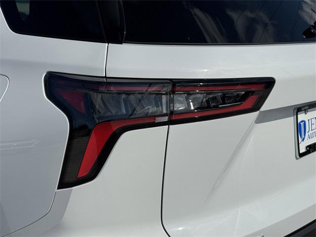 new 2025 Chevrolet Equinox car, priced at $30,085