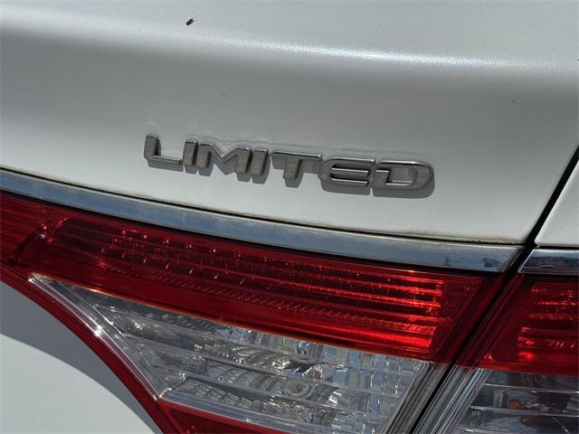 used 2014 Hyundai Azera car, priced at $12,887