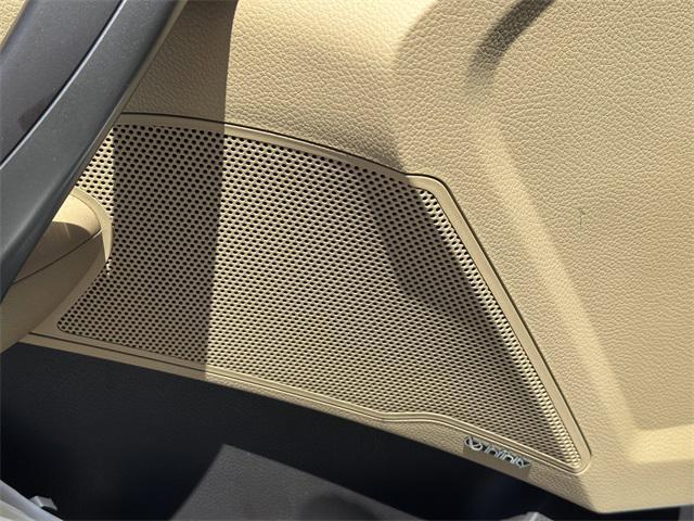 used 2014 Hyundai Azera car, priced at $12,887
