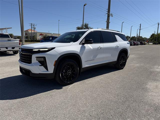 new 2026 Chevrolet Traverse car, priced at $46,044