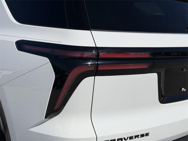 new 2026 Chevrolet Traverse car, priced at $46,044