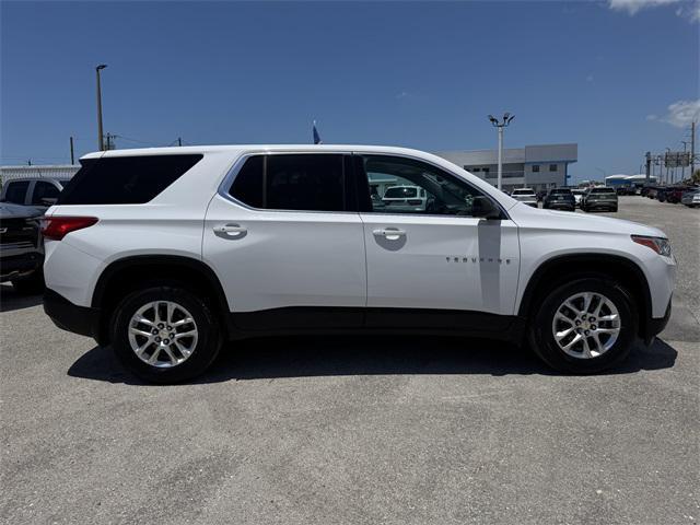 used 2021 Chevrolet Traverse car, priced at $27,995