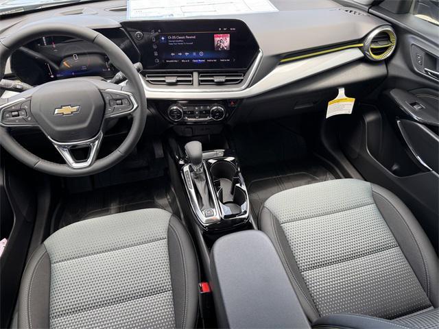 new 2025 Chevrolet Trax car, priced at $24,330