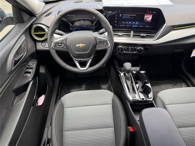 new 2025 Chevrolet Trax car, priced at $24,330