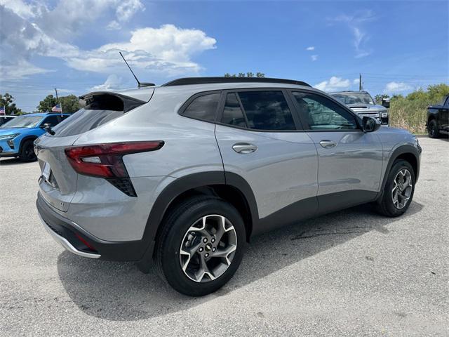 new 2025 Chevrolet Trax car, priced at $24,330