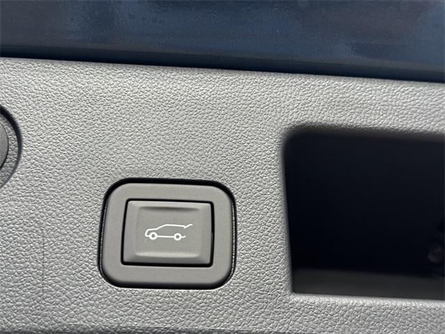 new 2026 Chevrolet Equinox car, priced at $33,185