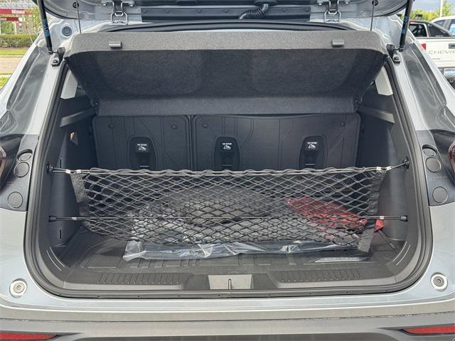 new 2025 Chevrolet Trax car, priced at $25,435