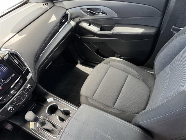 used 2022 Chevrolet Traverse car, priced at $29,990