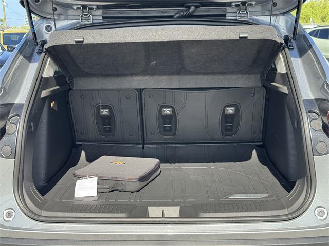 new 2025 Chevrolet Trax car, priced at $22,462