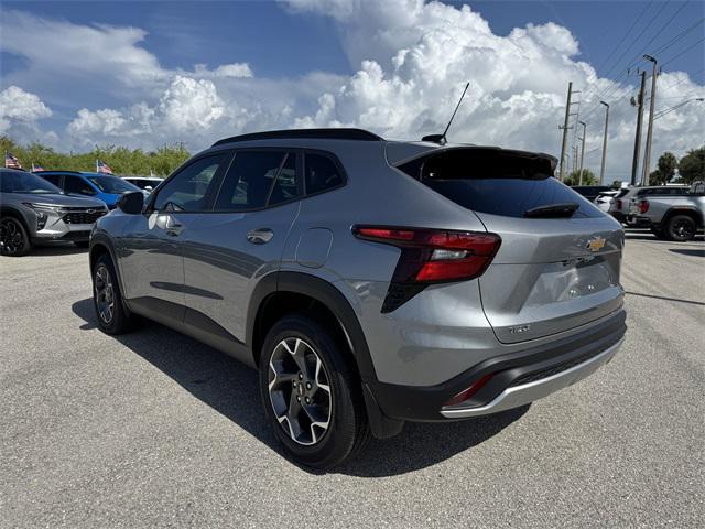 new 2025 Chevrolet Trax car, priced at $22,462