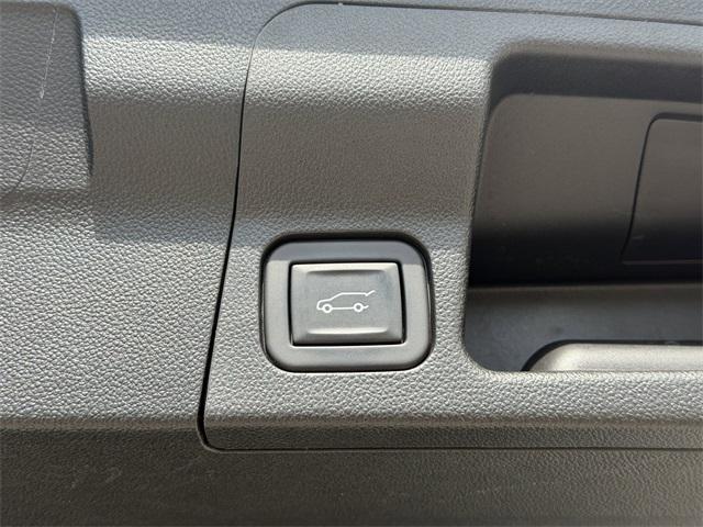 used 2023 GMC Acadia car, priced at $35,620