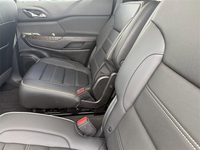 used 2023 GMC Acadia car, priced at $35,620