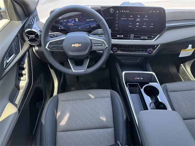 new 2025 Chevrolet Equinox car, priced at $30,085