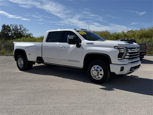 used 2025 Chevrolet Silverado 3500 car, priced at $79,244