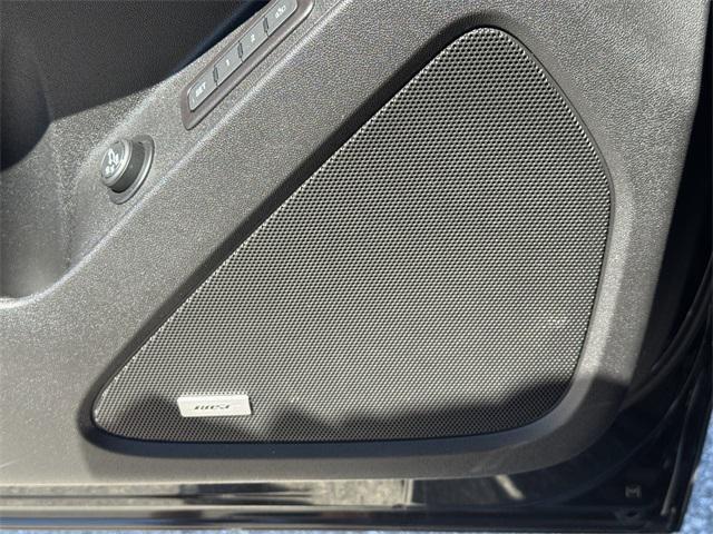 used 2020 Chevrolet Equinox car, priced at $23,739