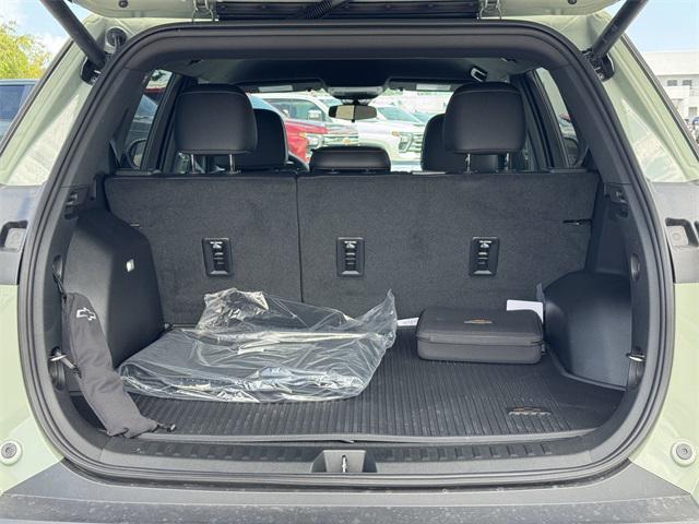 new 2025 Chevrolet Equinox car, priced at $35,235