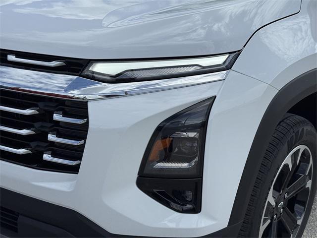 new 2026 Chevrolet Equinox car, priced at $33,520