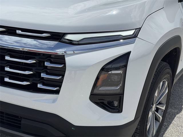 new 2026 Chevrolet Equinox car, priced at $31,275