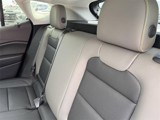 new 2025 Chevrolet Trax car, priced at $25,830