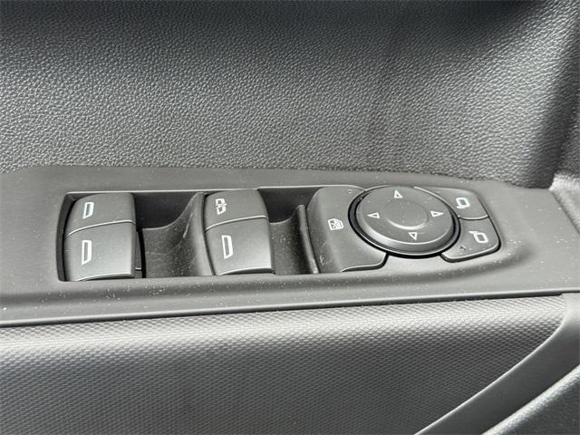 new 2025 Chevrolet Silverado 1500 car, priced at $42,075
