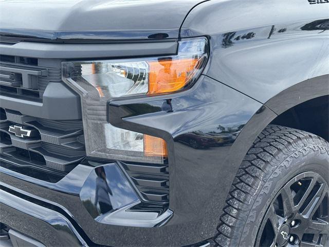 new 2025 Chevrolet Silverado 1500 car, priced at $42,075
