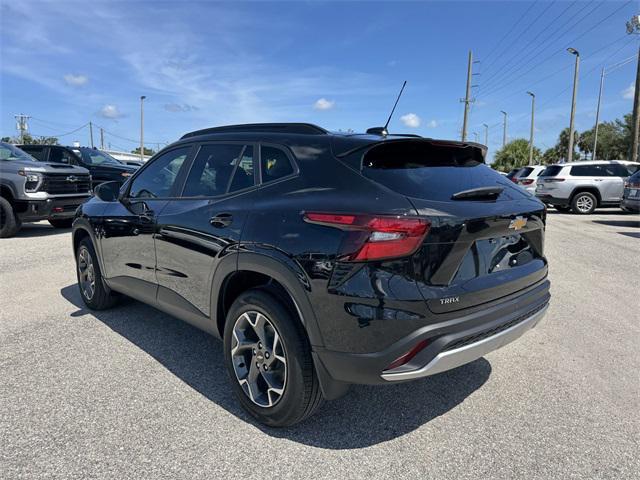 new 2025 Chevrolet Trax car, priced at $22,462