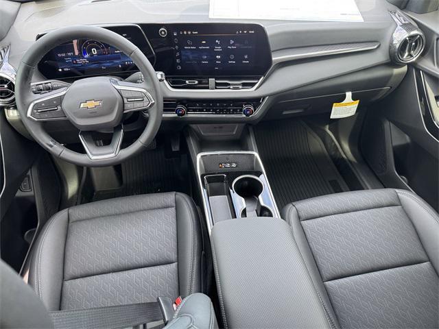 new 2025 Chevrolet Equinox car, priced at $32,700