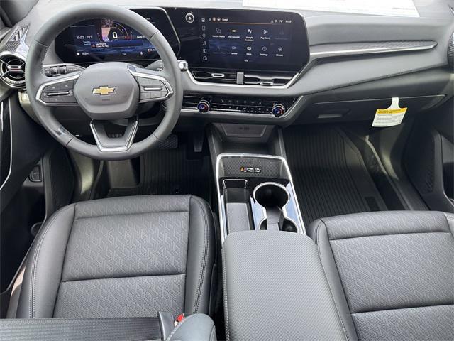 new 2025 Chevrolet Equinox car, priced at $32,700