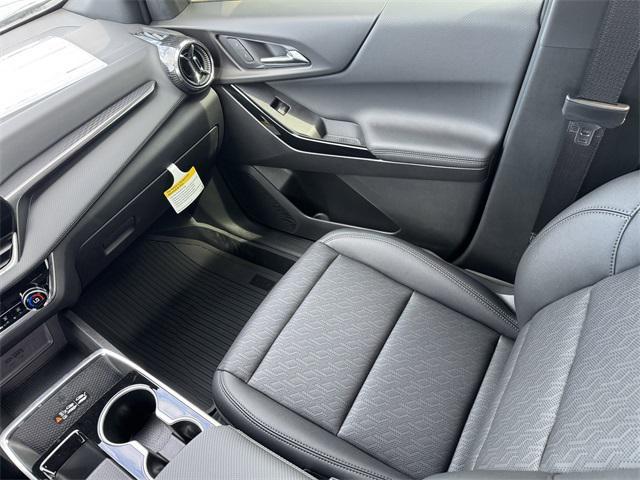 new 2025 Chevrolet Equinox car, priced at $32,700