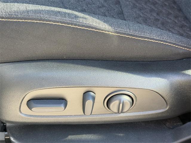 used 2022 Chevrolet Equinox car, priced at $22,124