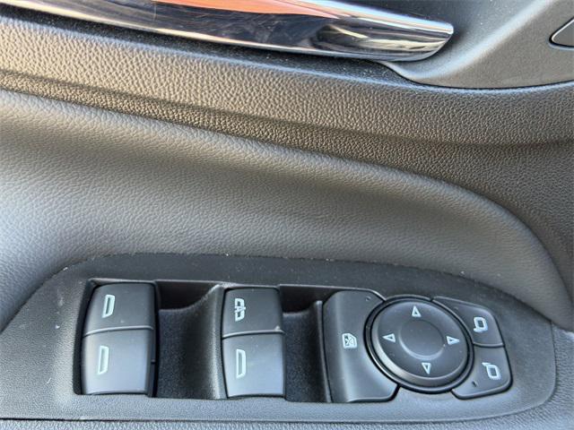 used 2022 Chevrolet Equinox car, priced at $22,124