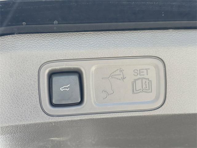 used 2024 Lincoln Navigator car, priced at $86,775