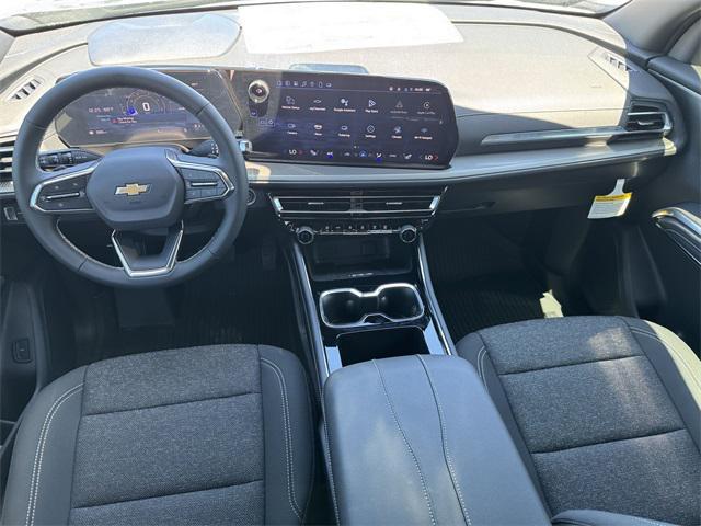 new 2025 Chevrolet Traverse car, priced at $40,125
