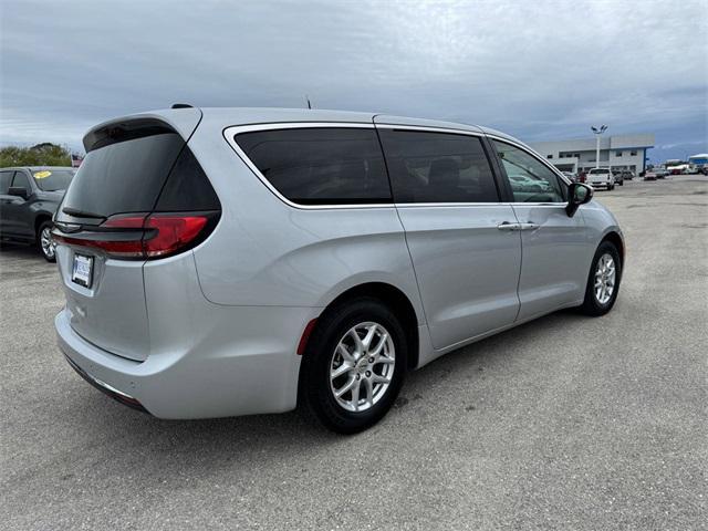 used 2023 Chrysler Pacifica car, priced at $26,499