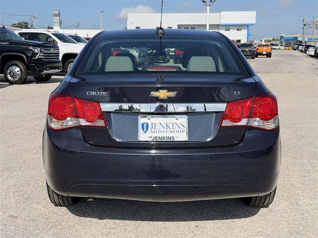 used 2015 Chevrolet Cruze car, priced at $9,995