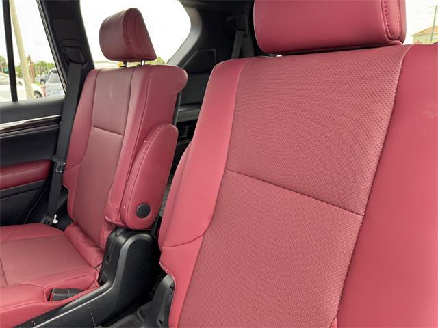 used 2023 Lexus GX 460 car, priced at $58,996